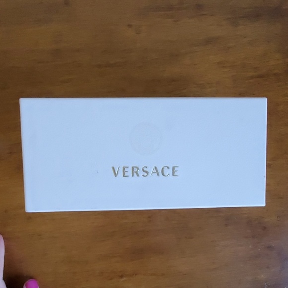 Authentic Versace sunglasses - Picture 3 of 3